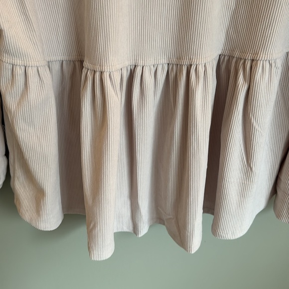 Super Soft Button Down Corduroy Flannel - Never Worn - Picture 4 of 11